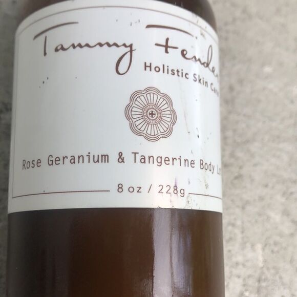 Tammy Fender body, lotion - Picture 2 of 3